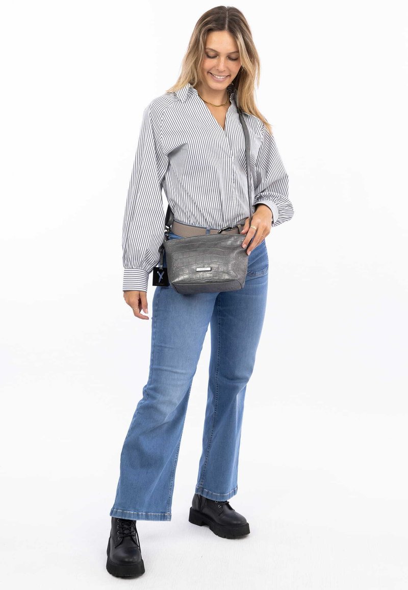 SURI FREY HADLEY - Cross body bag - darksilver