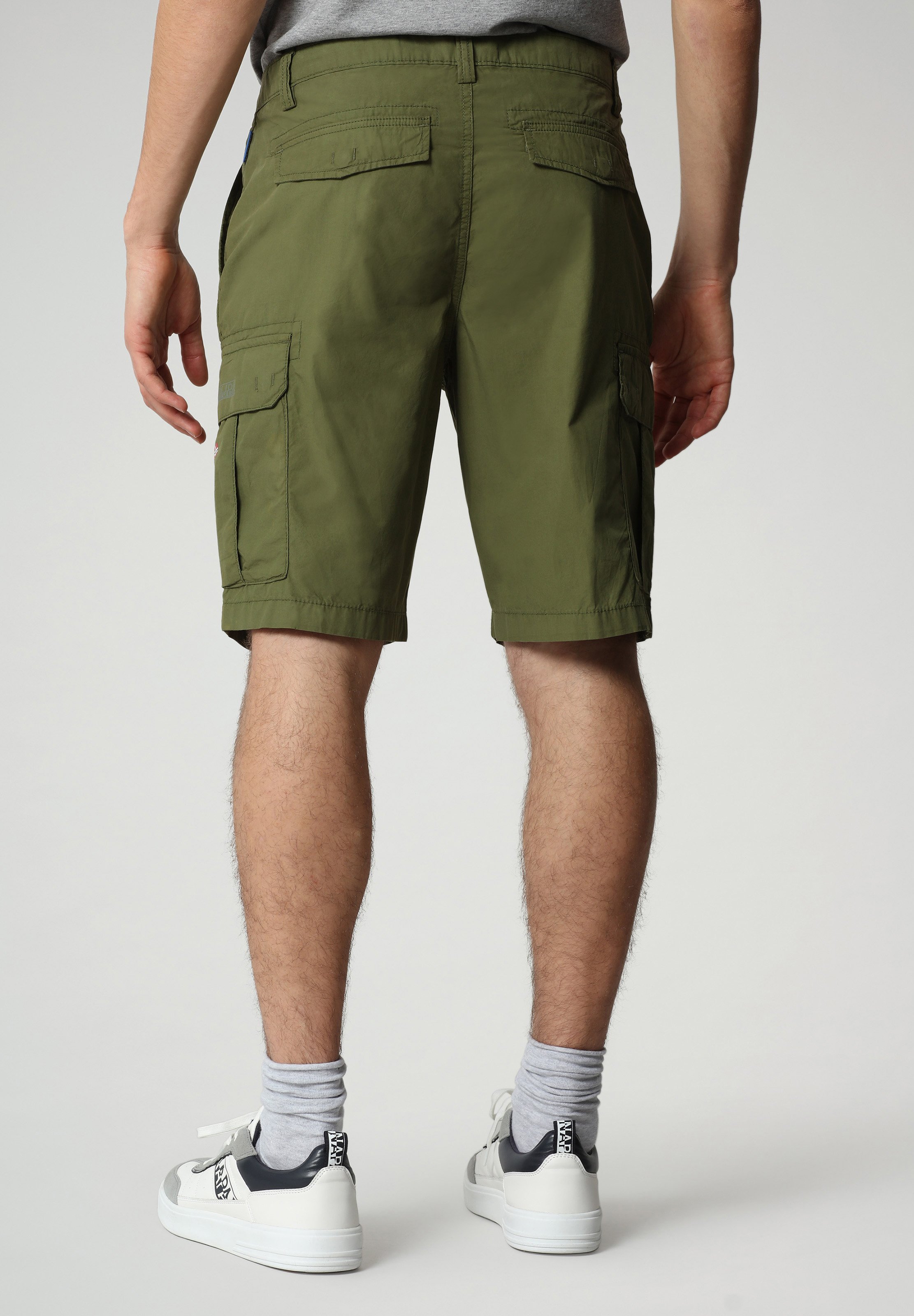 Napapijri N-ICE CARGO - Shorts - green cypress/verde scuro - Zalando.it