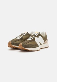 New Balance MS327 UNISEX - Sneakers low - mottled olive/khaki