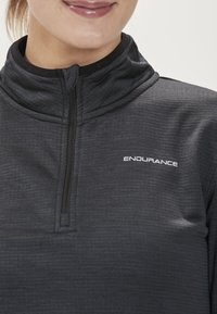 Endurance VIRONIC WAFFLE MIDLAYER - Långärmad tröja - black