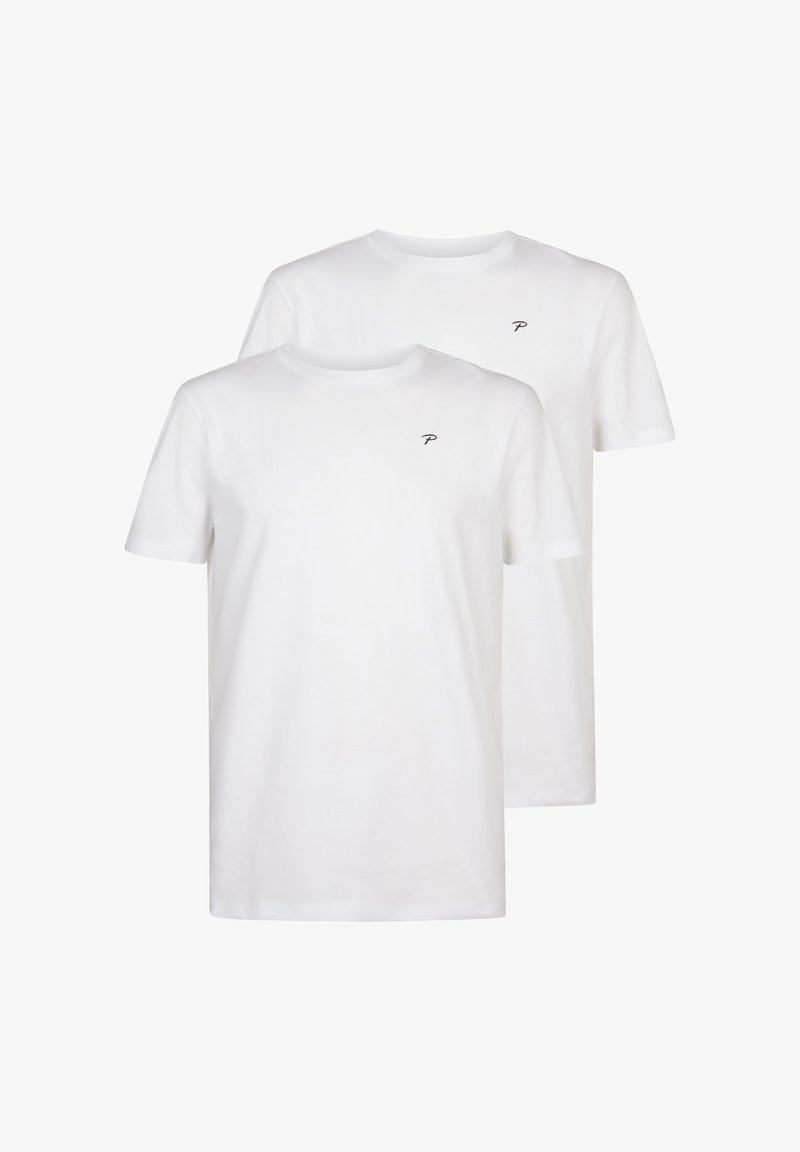 Dvě trička s krátkým rukávem z bílé bavlny, s kulatým výstřihem a malým černým logem na hrudi. Jednoduchý a klasický design.