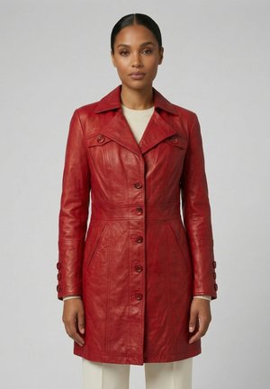 Ricano LUCY - Halflange jas - rot