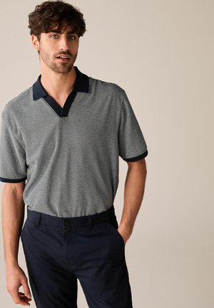 CUBAN COLLAR TEXTURED SHORT SLEEVE - REGULAR FIT - Pikeepaita - navy