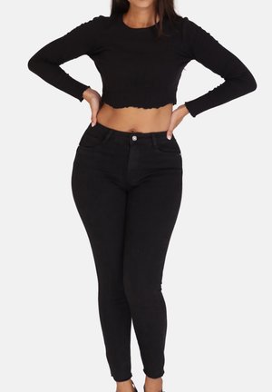 PUSH UP HIGHWAIST - Vaqueros slim fit - schwarz