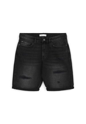 Shorts in denim nero con dettagli strappati, orlo arrotolato, design a cinque tasche e chiusura con bottone, arricchiti da un sottile etichetta del marchio.
