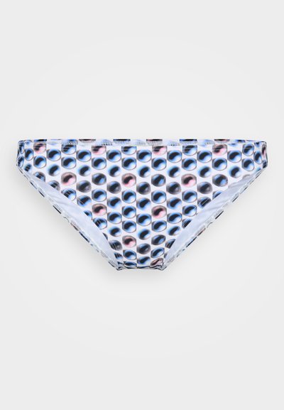 Bikinija apakšdaļa ar grafisku rakstu, kas veido pārklājošus apļus melnā, zilā un rozā krāsā uz baltas fona. Izgatavota no elastīgas auduma.