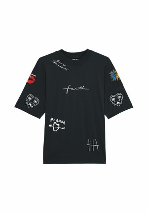 Black cotton t-shirt with short sleeves, featuring varied graphic prints, including red lips, hearts, and handwritten text. Multiple embellishments.