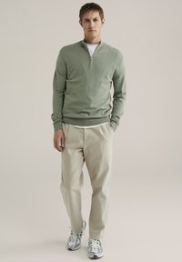 WE Fashion Pulover - moss green