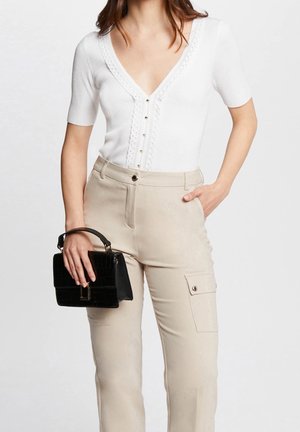 T-shirt con stampa - off-white