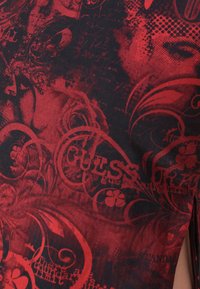 Guess Originals GO PRINTED TIE UP TEE - T-shirt print - ravishing red multi