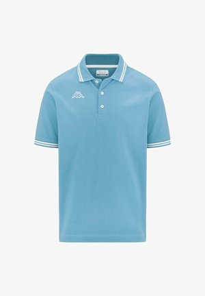Polo shirt azzurro chiaro realizzato in cotone, con patta a tre bottoni, logo sul petto sinistro e accenti a righe bianche sul colletto e sulle maniche.
