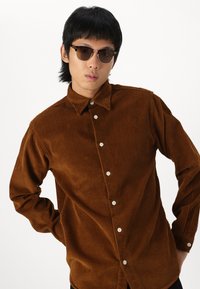 Jack & Jones JJCORDUROY  ciemnobrązowy