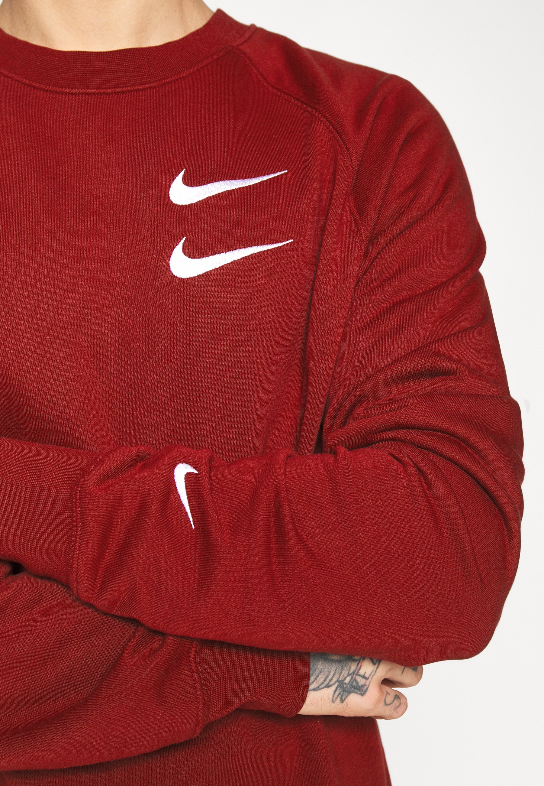 Nike Sportswear Sweatshirt team red Zalando.at Nike Sportswear Sweatshirt team red Zalando.at