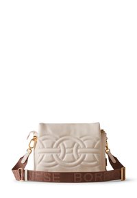 Beige Leder Umhängetasche mit geprägtem, kreisförmigem Design, goldfarbenen Beschlägen und einem braunen verstellbaren Trageriemen mit Logo.
