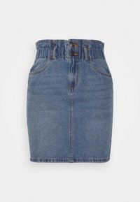 Blå denimkjol med elastisk midja, två framfickor och två knappar i midjan; figursydd design, knälång och slät textur.