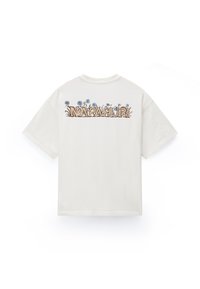 Λευκό κοντομάνικο T-shirt με καφέ και μπλε λουλουδάτο σχέδιο που σχηματίζει το "NAPAPIJRI" στην άνω πλάτη.