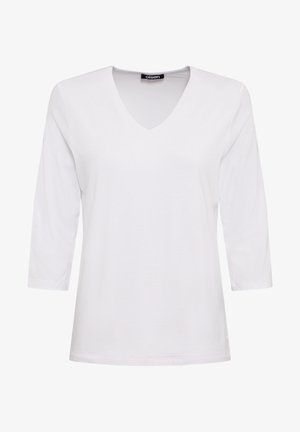 Weißes V-Ausschnitt T-Shirt mit Dreiviertelärmeln. Hergestellt aus weichem Stoff, mit geradem Saum und subtiler Marke am unteren linken Rand.