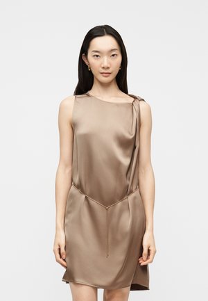 KOBERI - Φόρεμα ημέρας - light/pastel brown