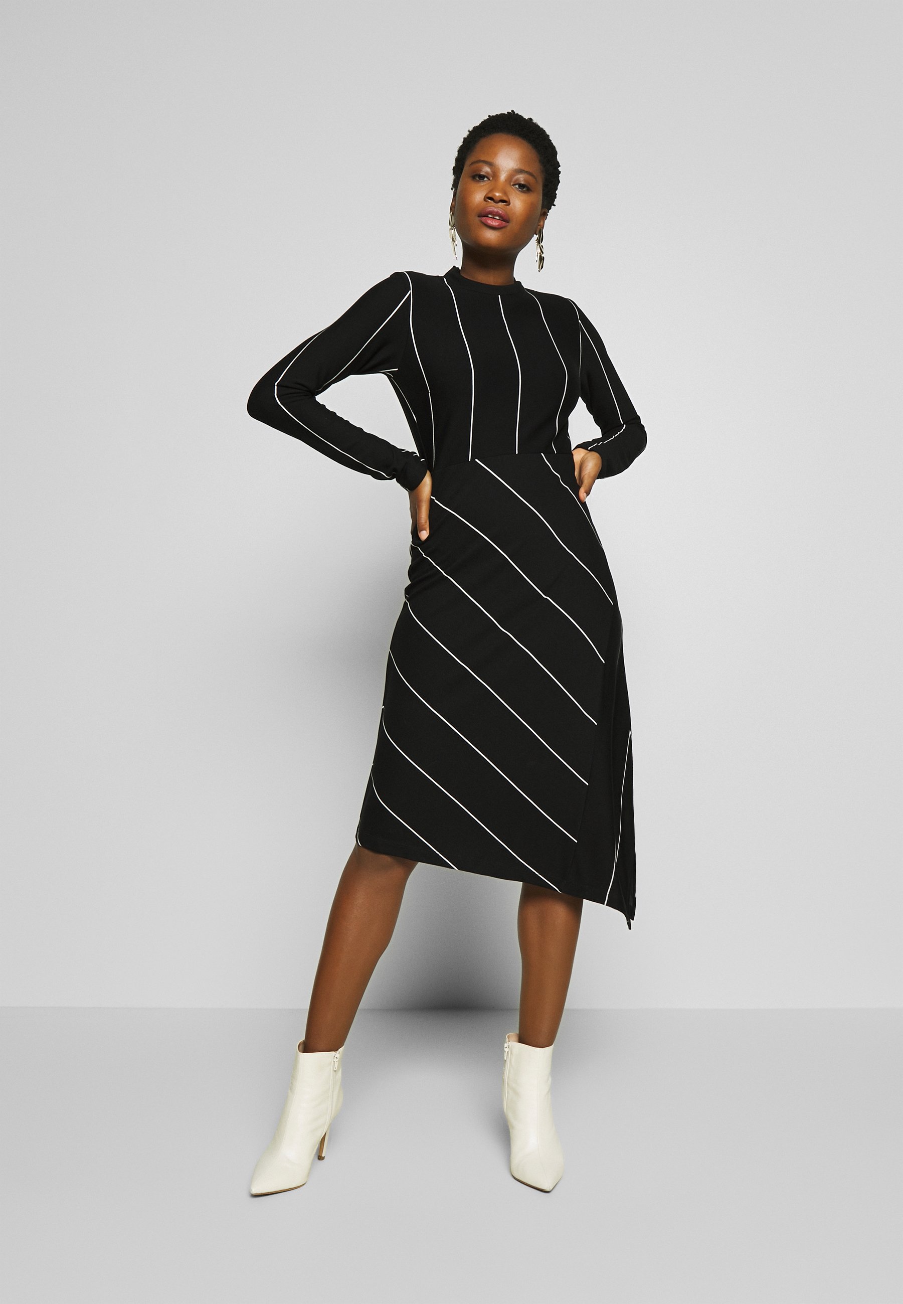 someday. QUILLIPO Jerseykjole black Zalando.no someday. ZENRY GARDEN - Bluser - soft stone