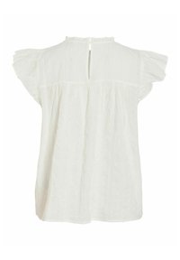 Blouse blanche à manches courtes avec des épaules à volants, un dos froncé et une petite ouverture en forme de goutte d'eau au niveau de l'encolure.