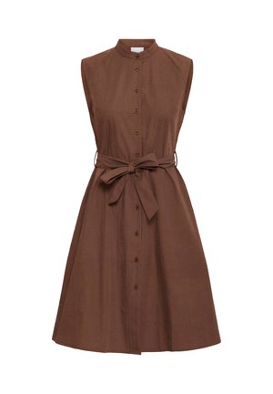 Mouwloze bruine blousejurk met mandarijnkraag en ceintuur in de taille, uitlopende rok, knielengte, gemaakt van lichtgewicht stof.