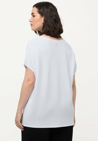 Ulla Popken SHORT SLEEVE - Jednoduché tričko - snow white