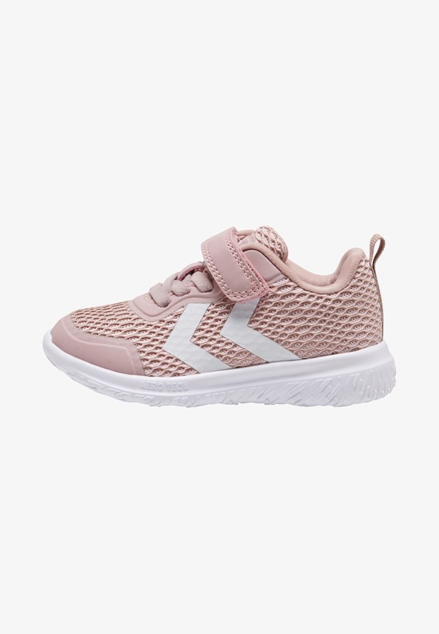 Sneakers - pale lilac