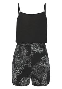 Zwarte mouwloze top met verstelbare bandjes, gecombineerd met zwarte shorts met witte paisleypatronen, een gladde textuur en een relaxte pasvorm.