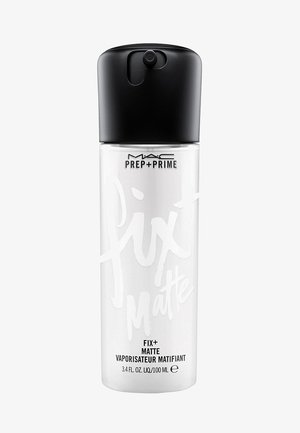 MAC PREP + PRIME FIX + MATTIFYING MIST OIL CONTROL - Primer