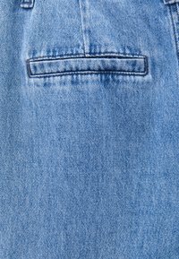 Ei valittu, light blue denim