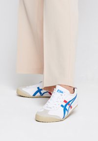 Onitsuka Tiger - MEXICO 66 - Matalavartiset tennarit - white/blue Pienoiskuva 1