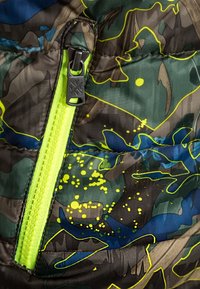 Vingino TREF - Väst - neon yellow