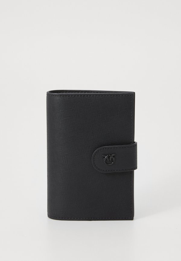 PASSPORT HOLDER - Reisepassetui