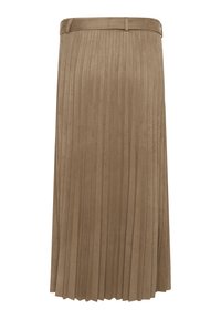Tan plissert midi-skjørt med en glatt tekstur, en tilpasset midjebånd og vertikale folder som strekker seg gjennom hele stoffet.