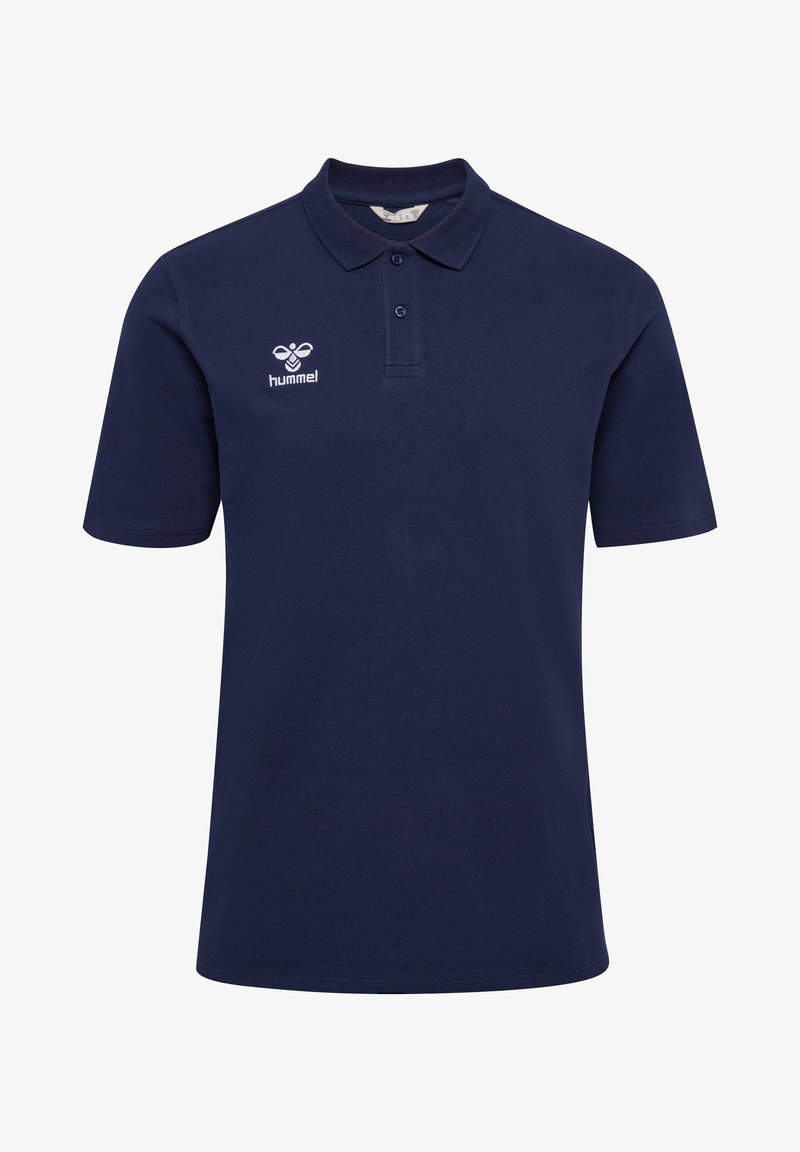 Granatowa koszulka polo wykonana z teksturowanej bawełny, z kołnierzykiem, krótkimi rękawami i małym białym wyszytym logo po lewej stronie klatki piersiowej.