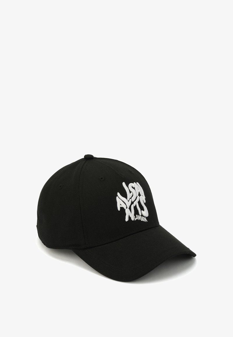 Schwarze Baseballmütze aus Baumwolle mit strukturiertem Design, featuring weißen gestickten Text auf der Vorderseite und einem gebogenen Schirm.
