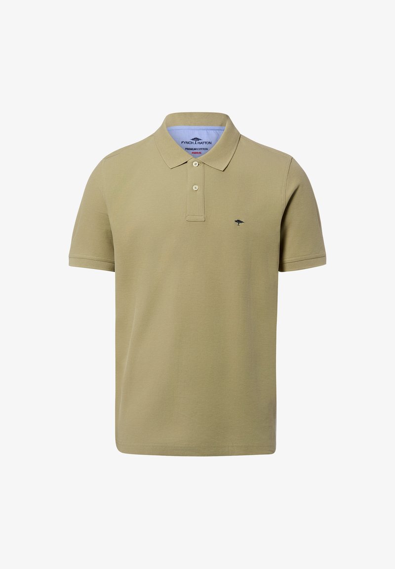 Polo beige à manches courtes avec patte à deux boutons et petit logo arbre brodé en noir sur la poitrine gauche.