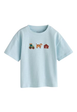 Next, REGULAR FIT - SHORT SLEEVE APPLIQUÉ T-SHIRT  . - Camiseta estampada - blue farm trio embroidery