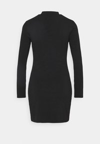Musta pitkähihaisen mekko, jossa on tiukka siluetti ja korkea kaula-aukko. Sileä kangas, ei näkyviä kuvioita tai varusteita. Takakuva vain.
