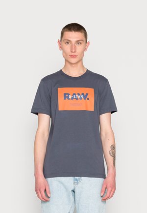 RAW - T-shirt z nadrukiem - compact jersey ofantem blue
