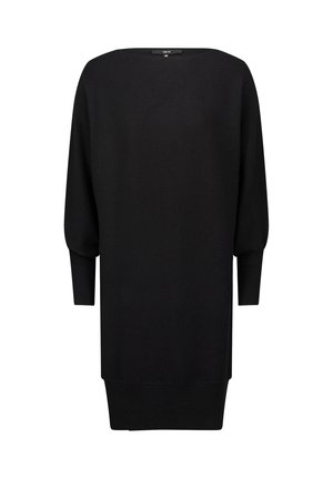 Zwarte gebreide jurk met een bootneklijn, oversized mouwen en een rechte silhoët. Beschikt over een geribbelde textuur en een lengte tot halverwege de dijen.