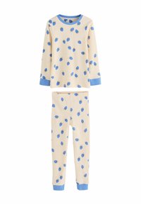Kinderpyjama's gemaakt van zacht materiaal, met een crèmekleur en blauwe fruitpatronen en blauwe manchetten op de top en de broek.