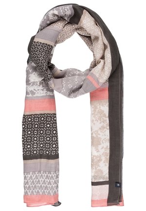 Langer rechteckiger Schal mit gemischten geometrischen und floralen Mustern in Grau-, Beige-, Rosa- und Brauntönen, locker geschlungen.