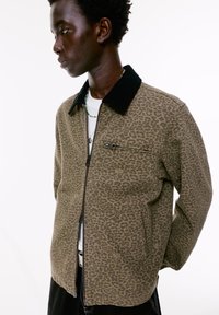 PULL&BEAR WITH COLLAR - Jeansjacka - brown