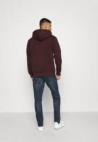 Only & Sons ONSCERES LIFE HOODIE - Sweatshirt com capuz - fudge