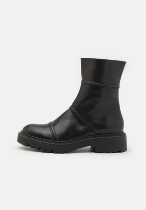 Classic ankle boots - black