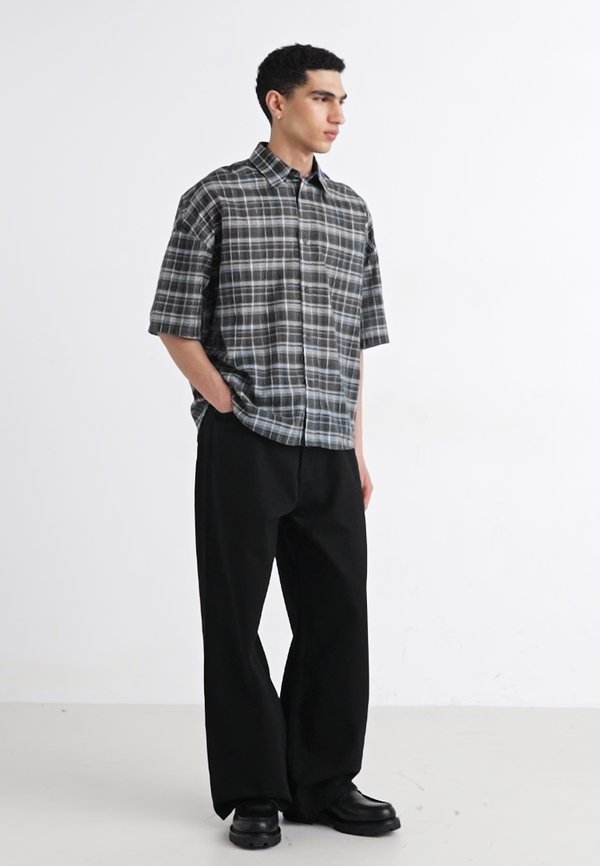 OVERSIZED CHECK SHORT SLEEVE - Shirt3