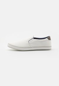 Unselected, white