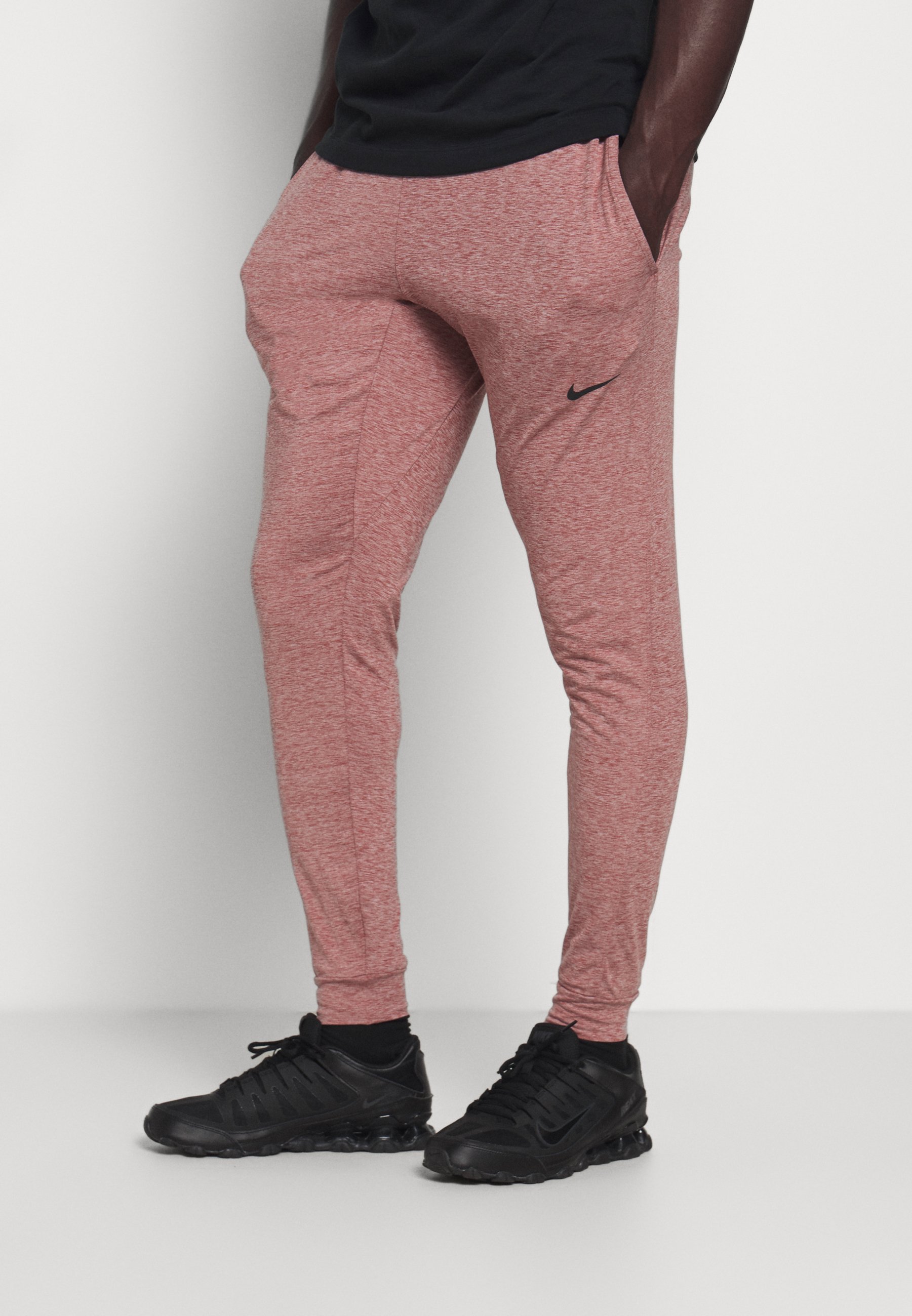 nike performance dry pant