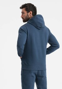 Ombre KANGAROO SET - Chándal - dark blue